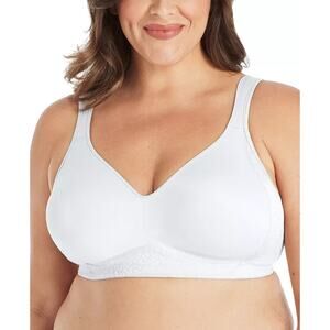Playtex 18 Hour Smoothing Wireless Bra with Cool Comfort, White, Size 38C 0224
